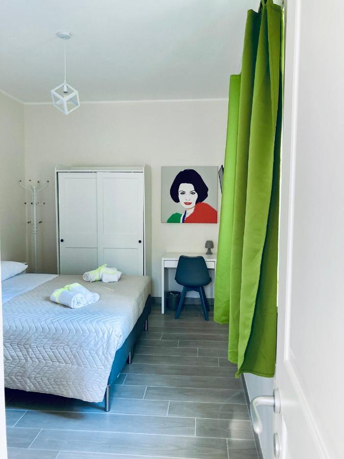 Hotel Casa Donna Francy Napoli Esterno foto