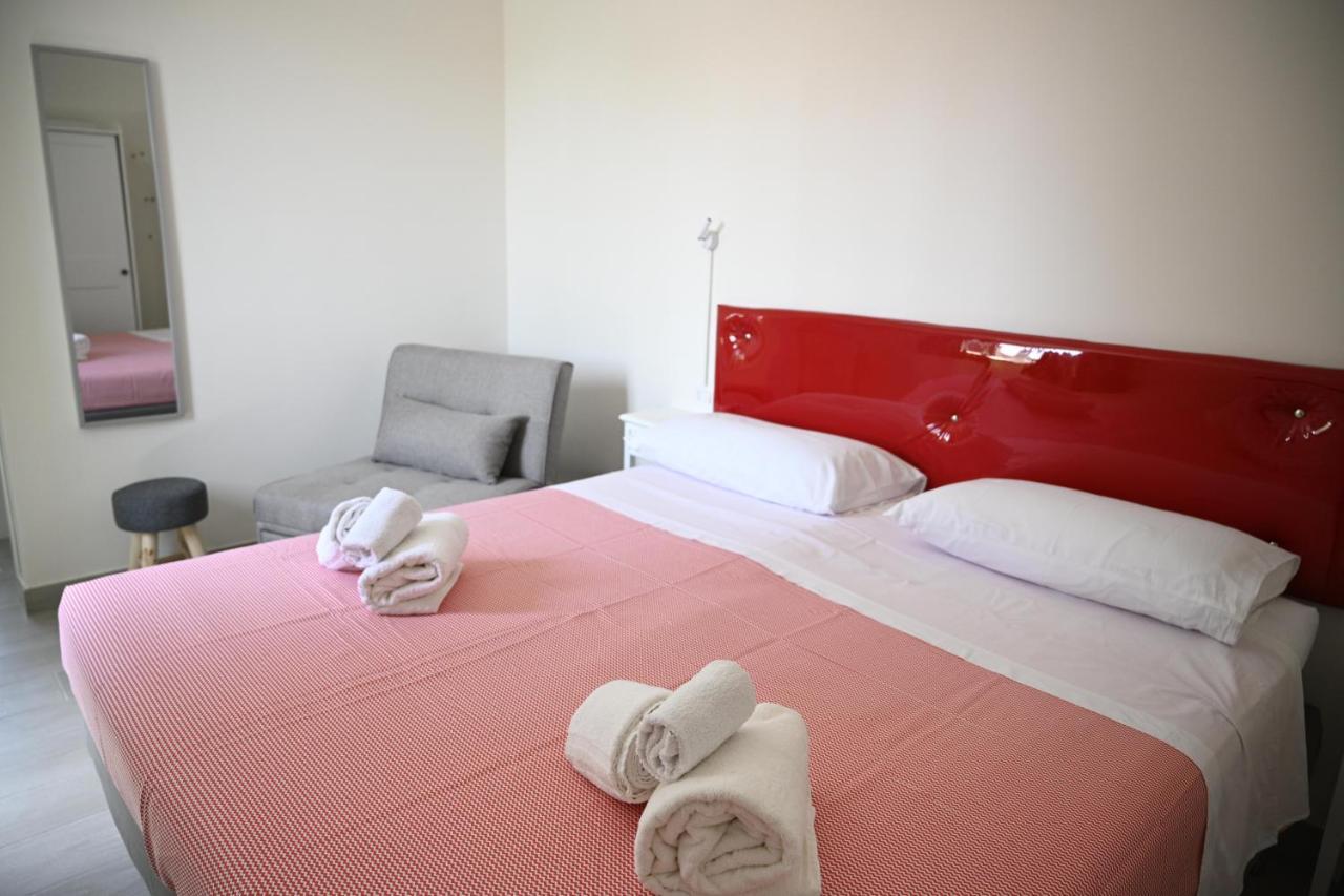 Hotel Casa Donna Francy Napoli Esterno foto
